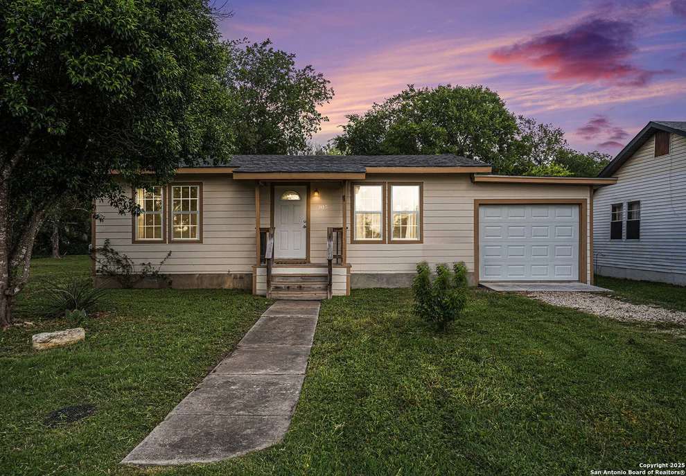 Unit for sale at 305 Kneupper, Converse, TX 78109