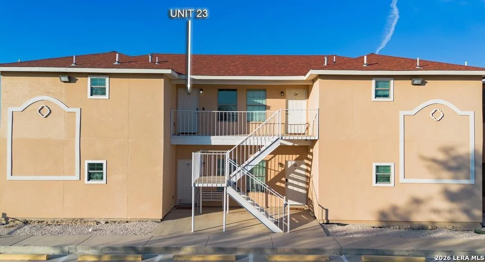 Unit for sale at 391 Riverside Dr, Eagle Pass, TX 78852