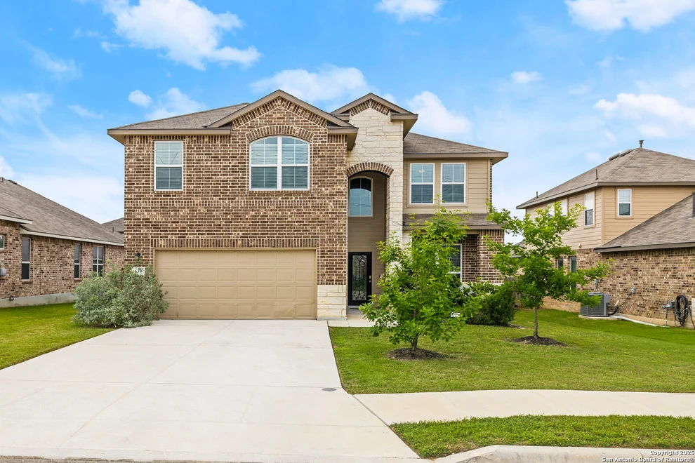 Unit for sale at 639 Able, Cibolo, TX 78108