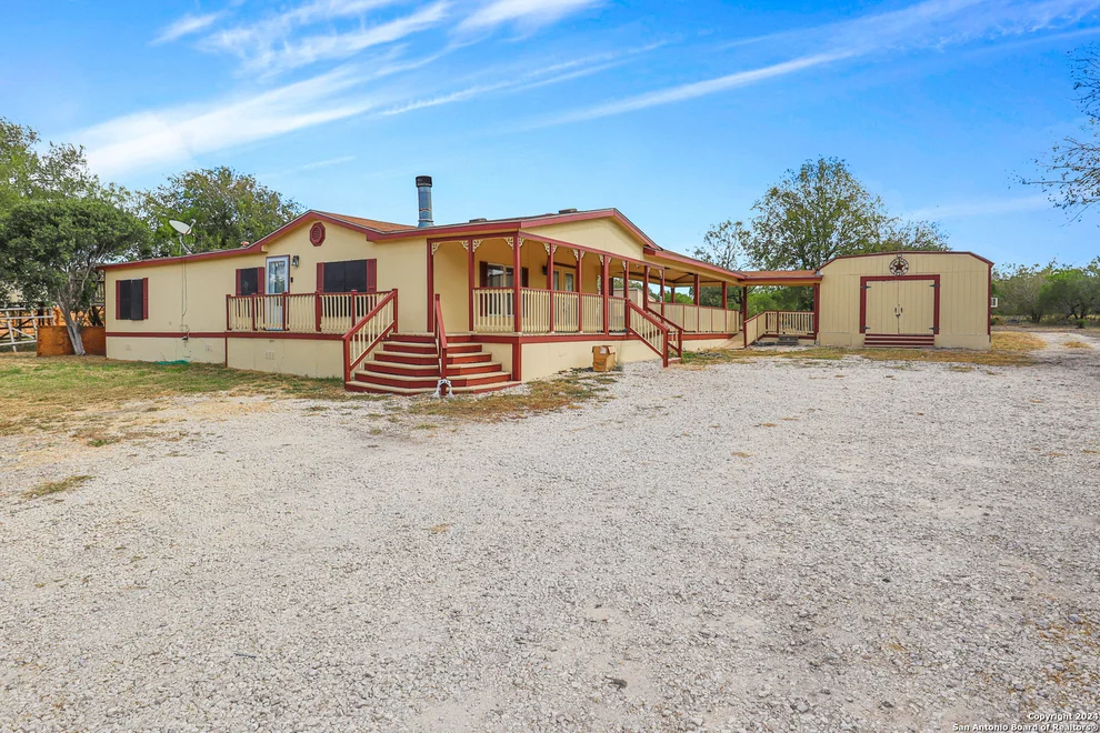 Unit for sale at 405 COUNTY ROAD 3820, San Antonio, TX 78253