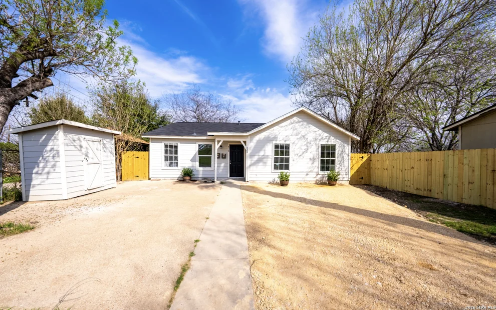 Unit for sale at 818 Hampton, San Antonio, TX 78220