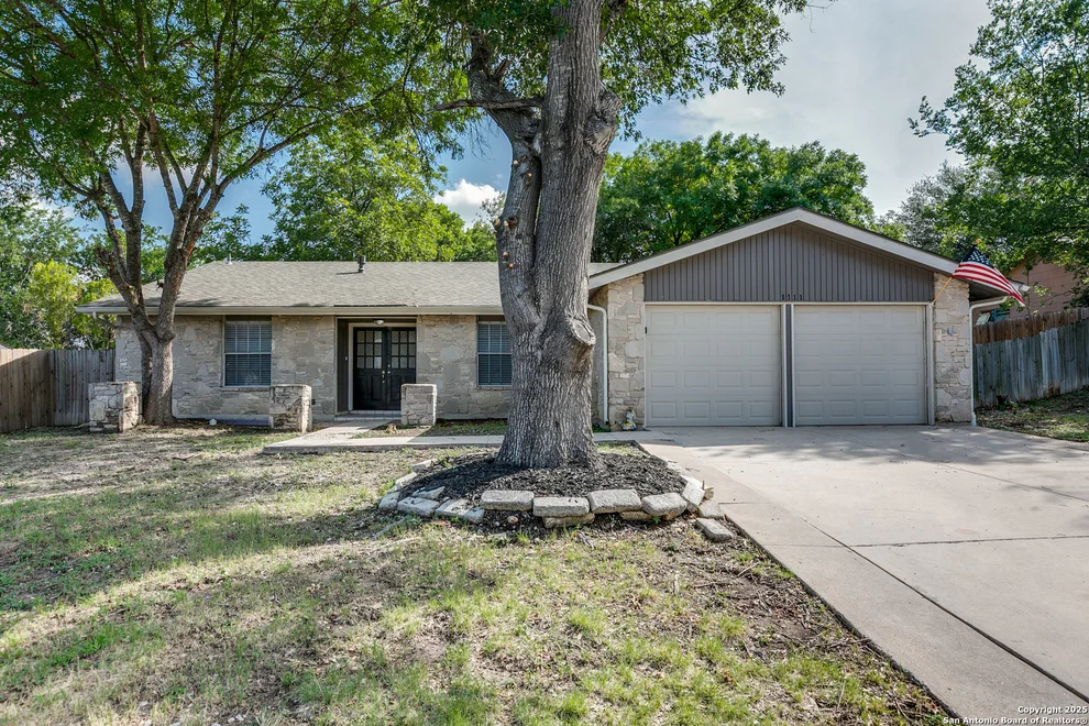 Unit for sale at 1111 Rio Linda, San Antonio, TX 78245