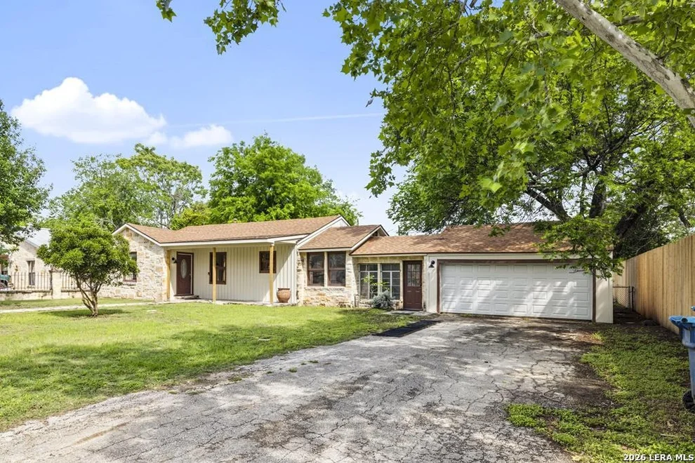 Unit for sale at 111 N LEWIS AVE, Kerrville, TX 78028