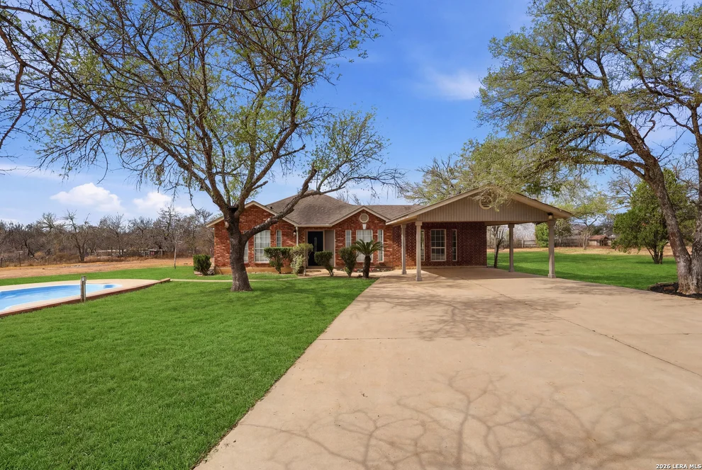 Unit for sale at 13040 Tomlynn, Atascosa, TX 78002
