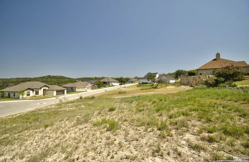 Unit for sale at 2006 Valencia Dr, Kerrville, TX 78028