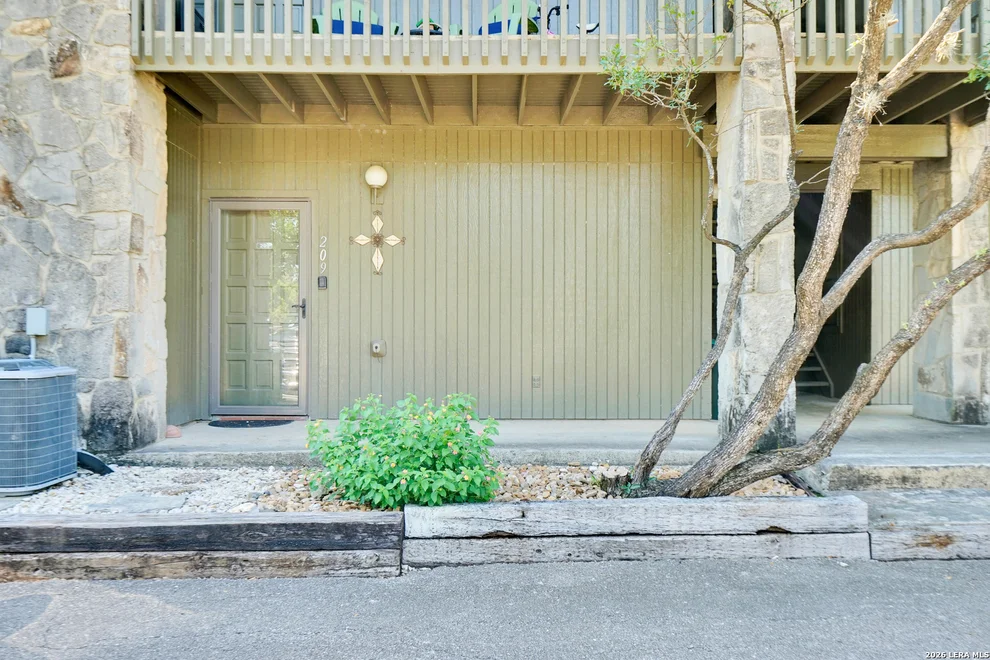 Unit for sale at 209 T Bar M, New Braunfels, TX 78132