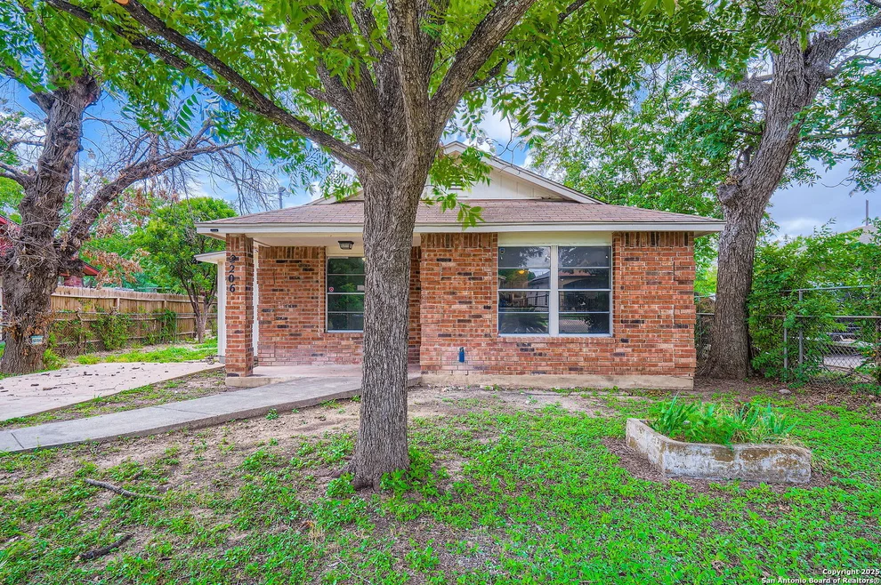Unit for sale at 2206 Colima, San Antonio, TX 78207