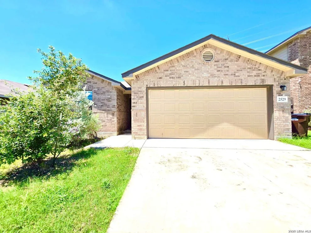 Unit for sale at 2529 Wentwood Run, San Antonio, TX 78245