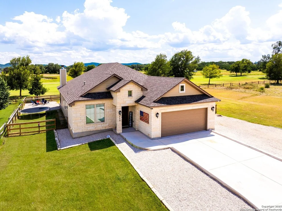 Unit for sale at 450 Spanish Grant, Bandera, TX 78003