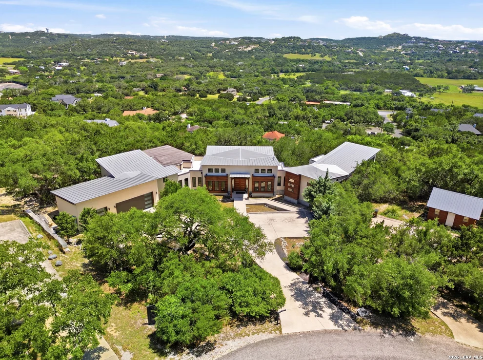 Unit for sale at 9910 CIRCLE HILL DR, San Antonio, TX 78255