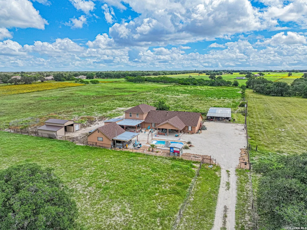 Unit for sale at 10470 Fm 539, Sutherland Springs, TX 78161