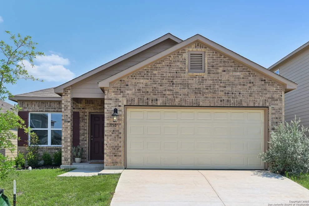 Unit for sale at 7150 Pisces, Converse, TX 78109