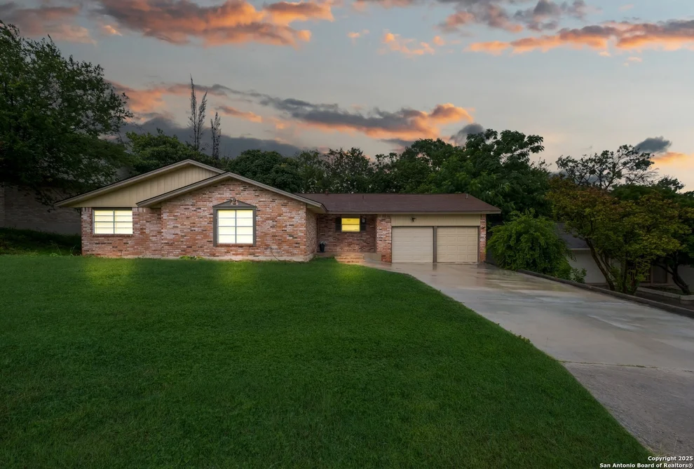 Unit for sale at 5707 Bogart, San Antonio, TX 78240