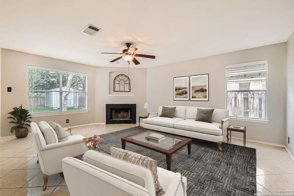 Unit for sale at 14339 Markham Glen, San Antonio, TX 78247