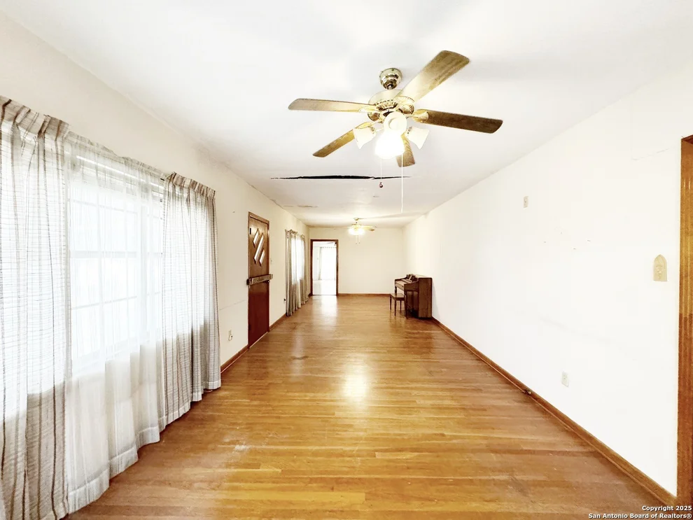 Unit for sale at 104 County Rd 2613, Moore, TX 78057
