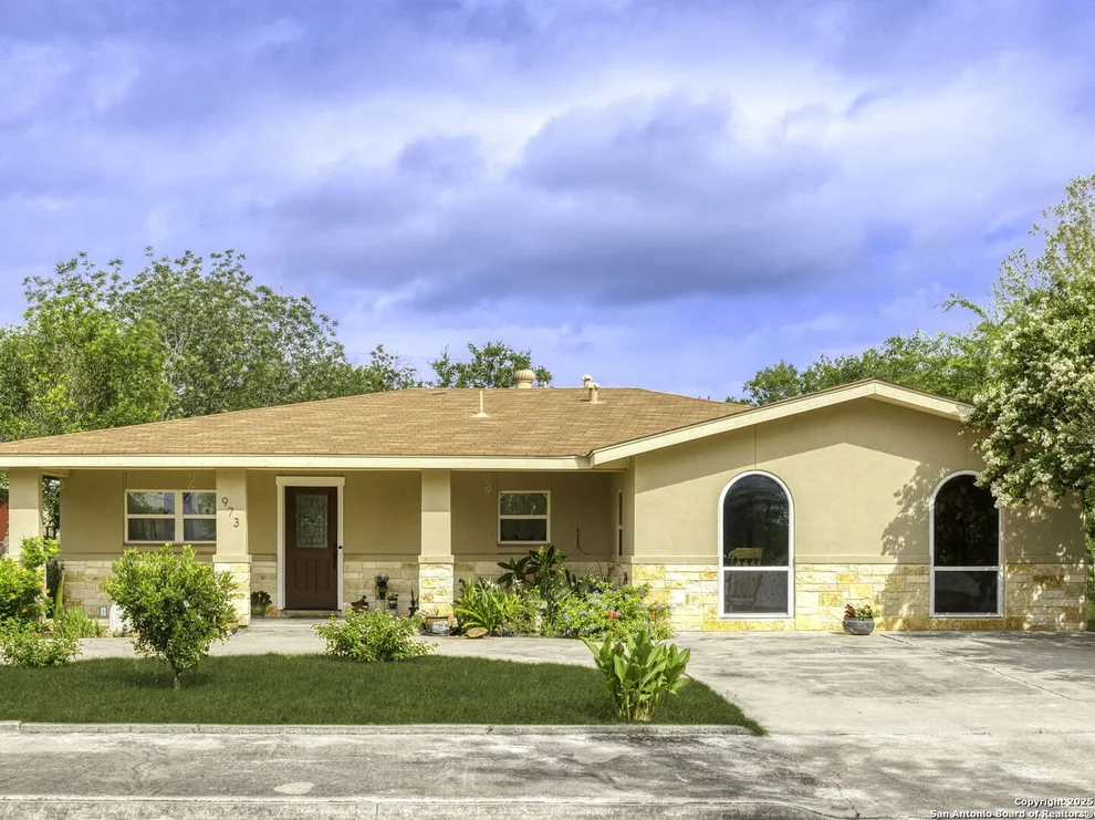 Unit for sale at 973 Coleman, Poteet, TX 78065