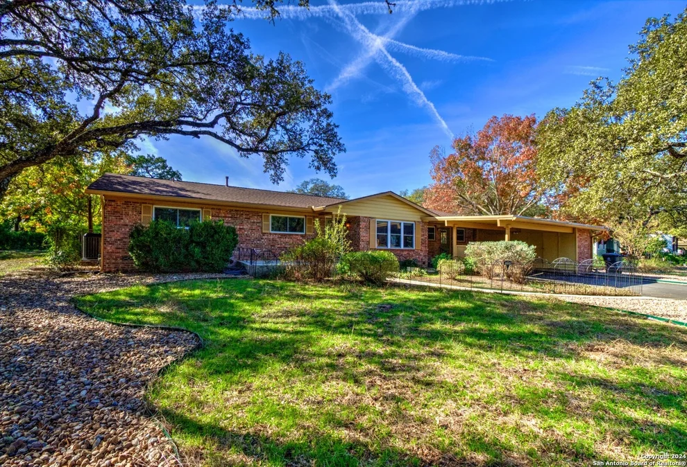 Unit for sale at 983 Encino Dr, New Braunfels, TX 78130