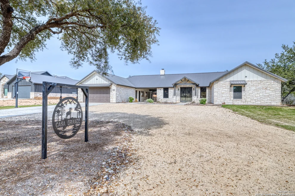 Unit for sale at 1416 Mountain Valley Drive, ConCan, TX 78838