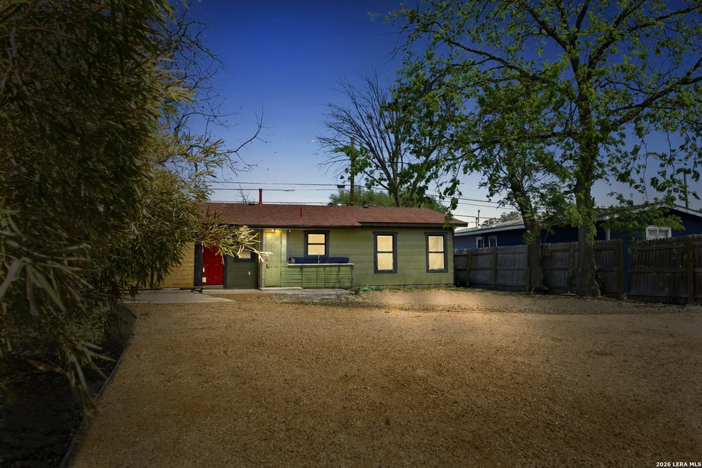 Unit for sale at 926 Lamar, San Antonio, TX 78202