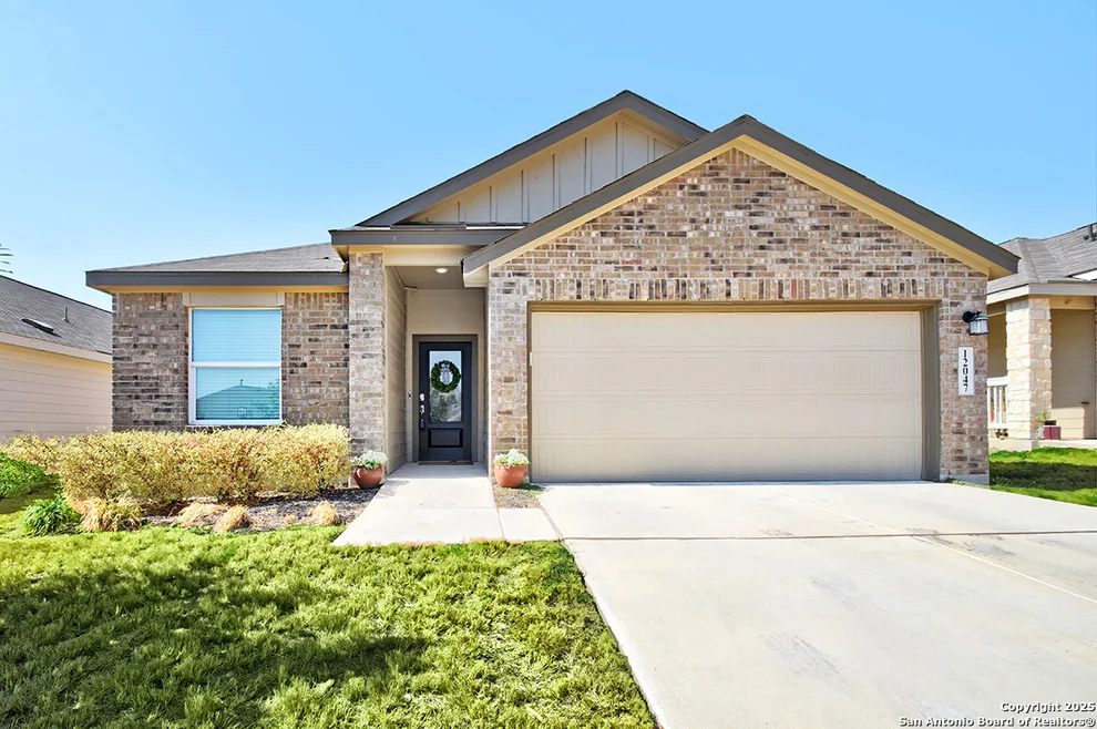 Unit for sale at 12047 Pewee, San Antonio, TX 78221