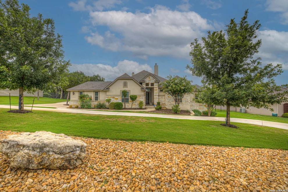 Unit for sale at 8310 Garden Arbor, San Antonio, TX 78266
