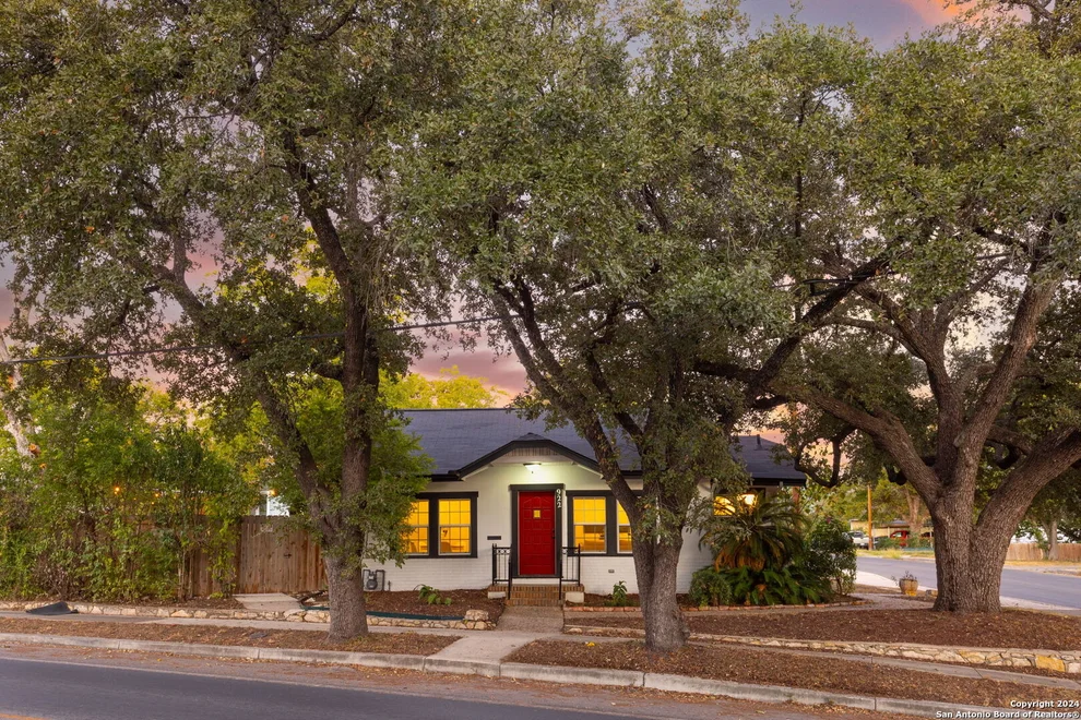 Unit for sale at 922 S GEVERS ST, San Antonio, TX 78210