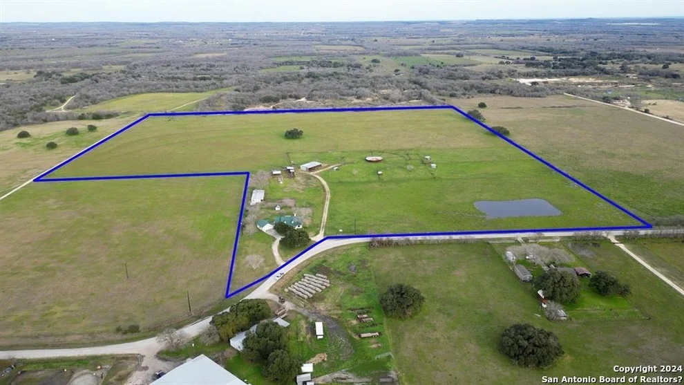 Unit for sale at 6467 Seawillow Rd, Lockhart, TX 78644