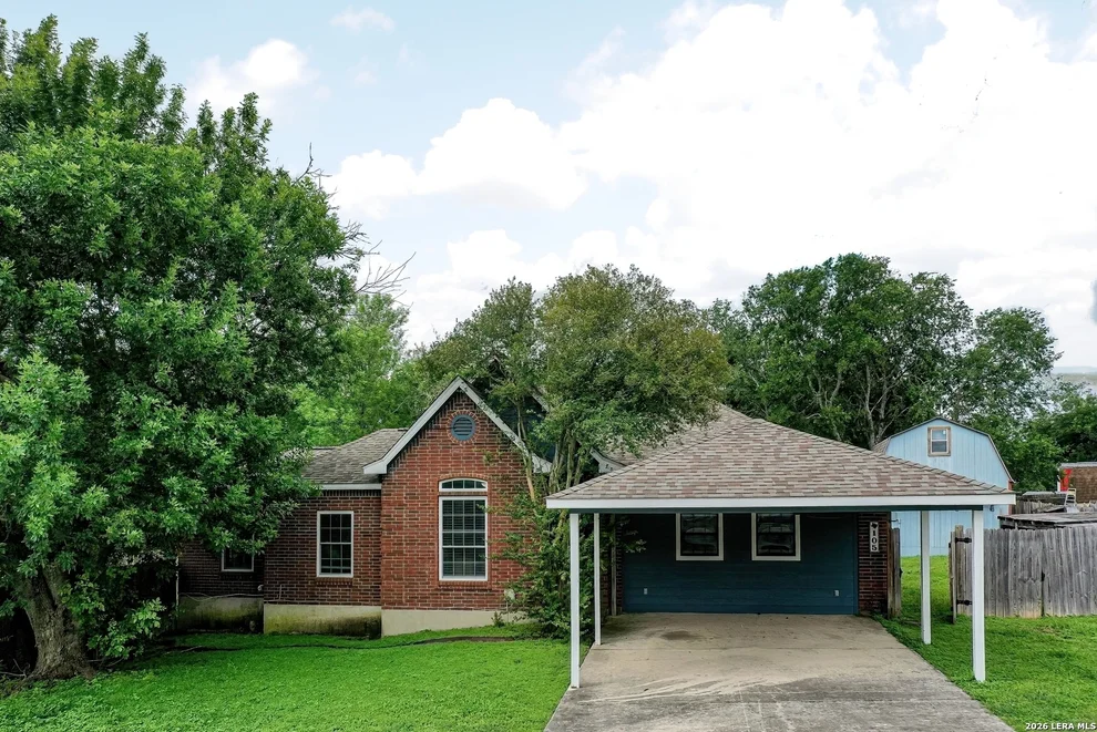 Unit for sale at 105 SKY COUNTRY DR, New Braunfels, TX 78132