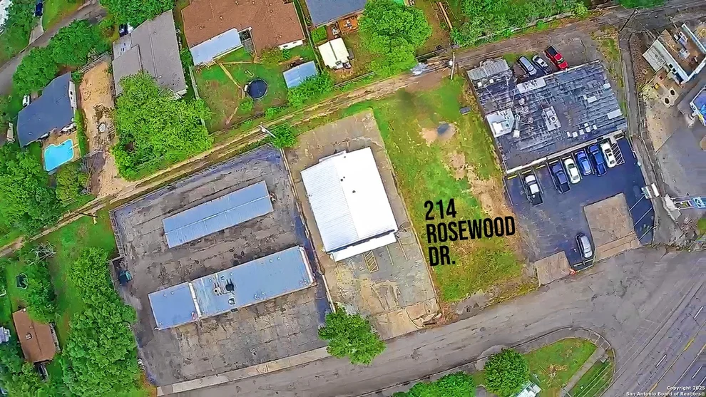 Unit for sale at 214 Rosewood, Universal City, TX 78148