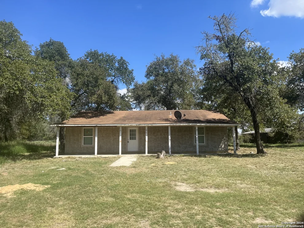 Unit for sale at 38 N 3rd St, Somerset, TX 78069