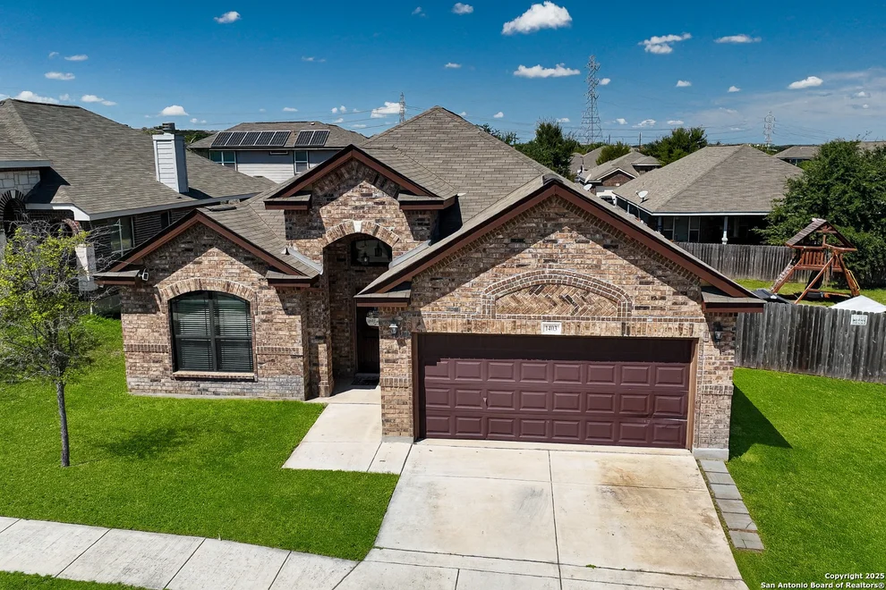 Unit for sale at 1403 Kingbird, San Antonio, TX 78245