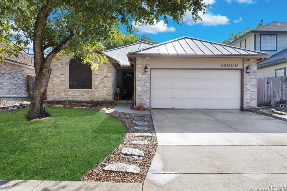 Unit for sale at 13806 Fairway Crest, San Antonio, TX 78217