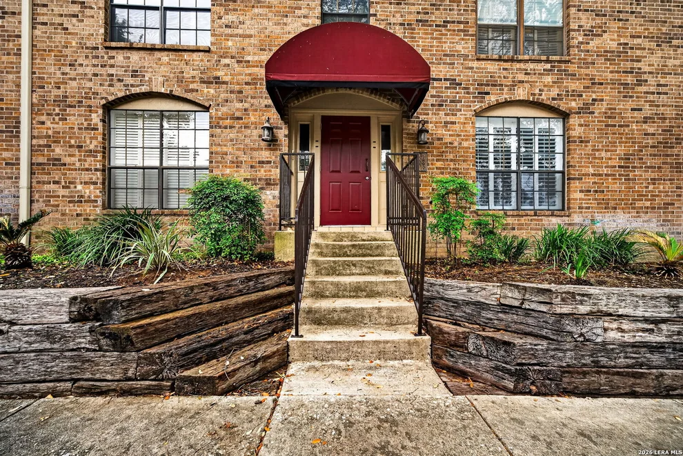 Unit for sale at 7926 Broadway, San Antonio, TX 78209