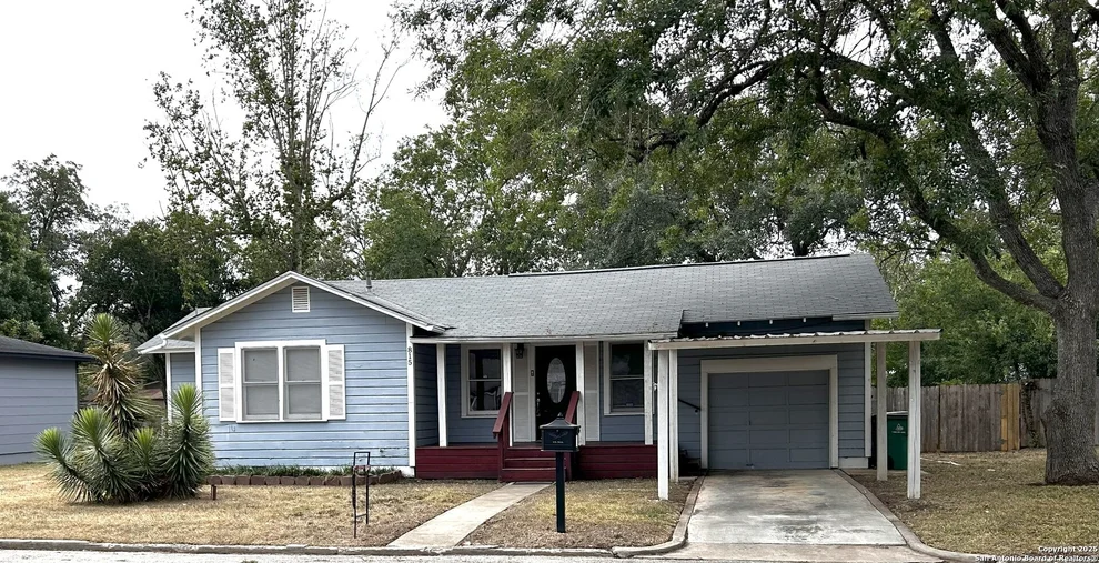 Unit for sale at 815 E Humphreys St, Seguin, TX 78155