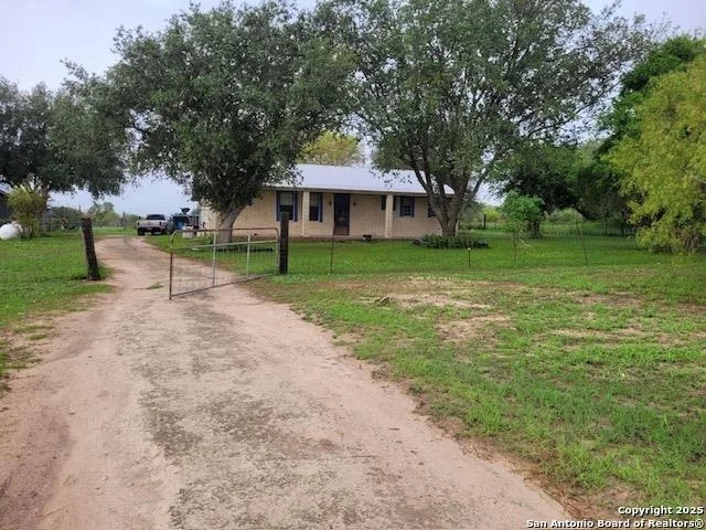 Unit for sale at 227 Deaf Smith Rd, Beeville, TX 78102