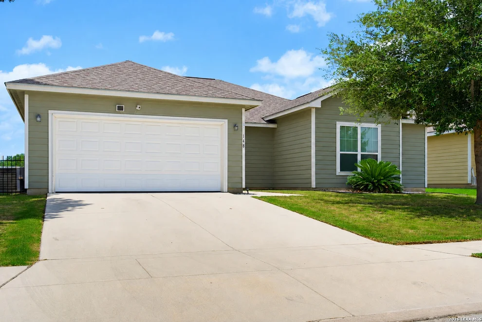 Unit for sale at 148 Lark Hill, Floresville, TX 78114