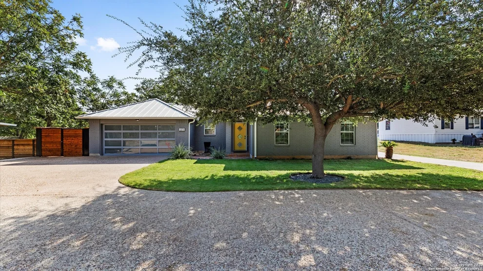 Unit for sale at 2570 Terminal Loop, McQueeney, TX 78123