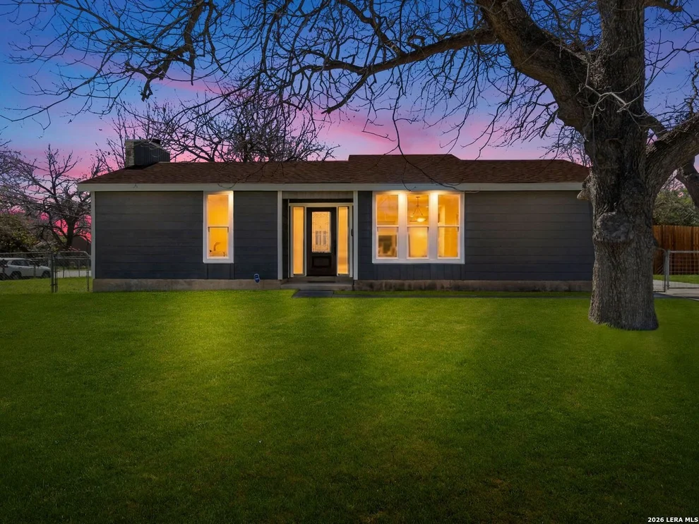 Unit for sale at 495 Mather, New Braunfels, TX 78130