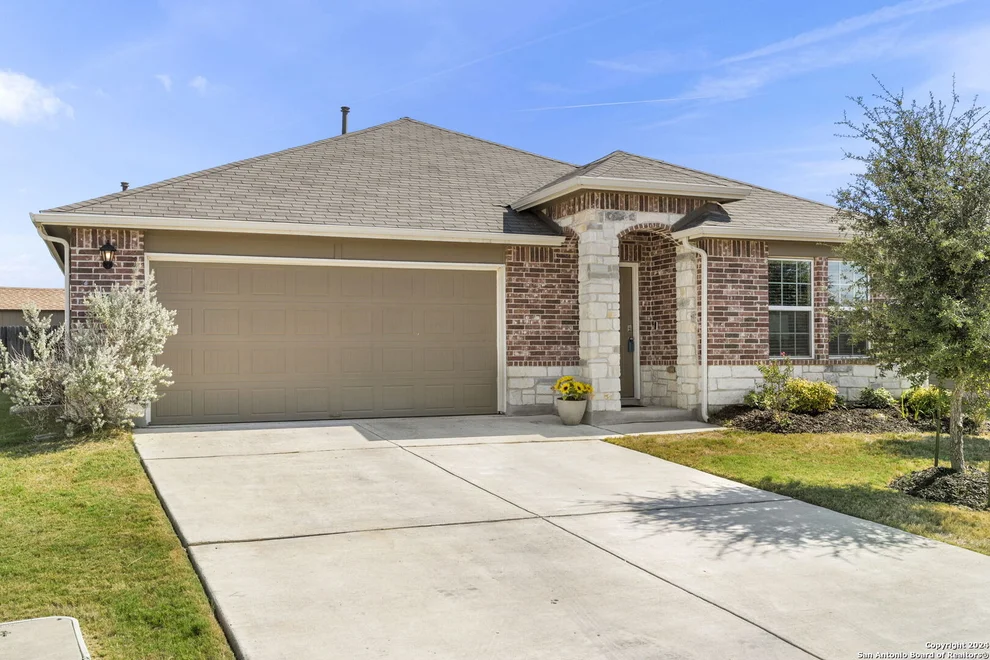 Unit for sale at 576 AGAVE FLATS DR, New Braunfels, TX 78130