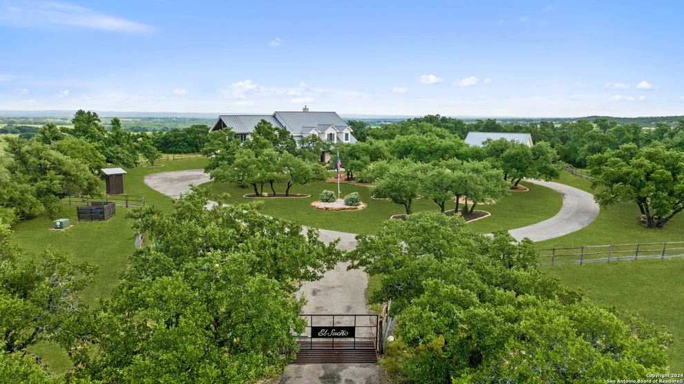 Unit for sale at 228 Chivo Way, Johnson City, TX 78636