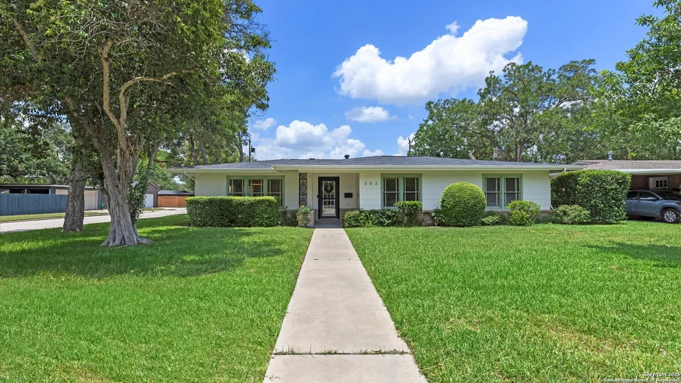 Unit for sale at 303 Ridgehaven PL, San Antonio, TX 78209