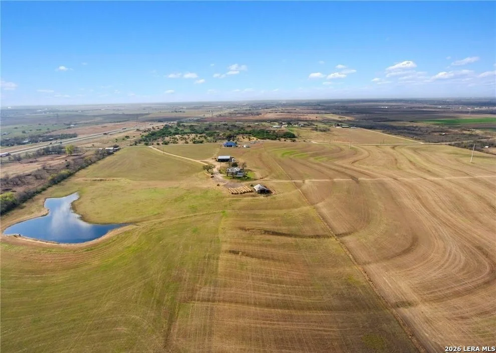 Unit for sale at 335 & 725 Pioneer Road, Seguin, TX 78155