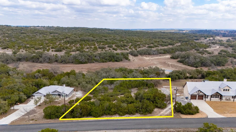 Unit for sale at 486 Thoroughbred, Spring Branch, TX 78070