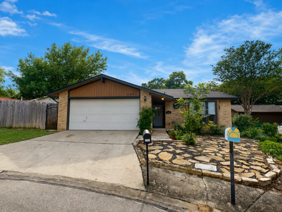 Unit for sale at 3201 Thrush Bend St, San Antonio, TX 78209
