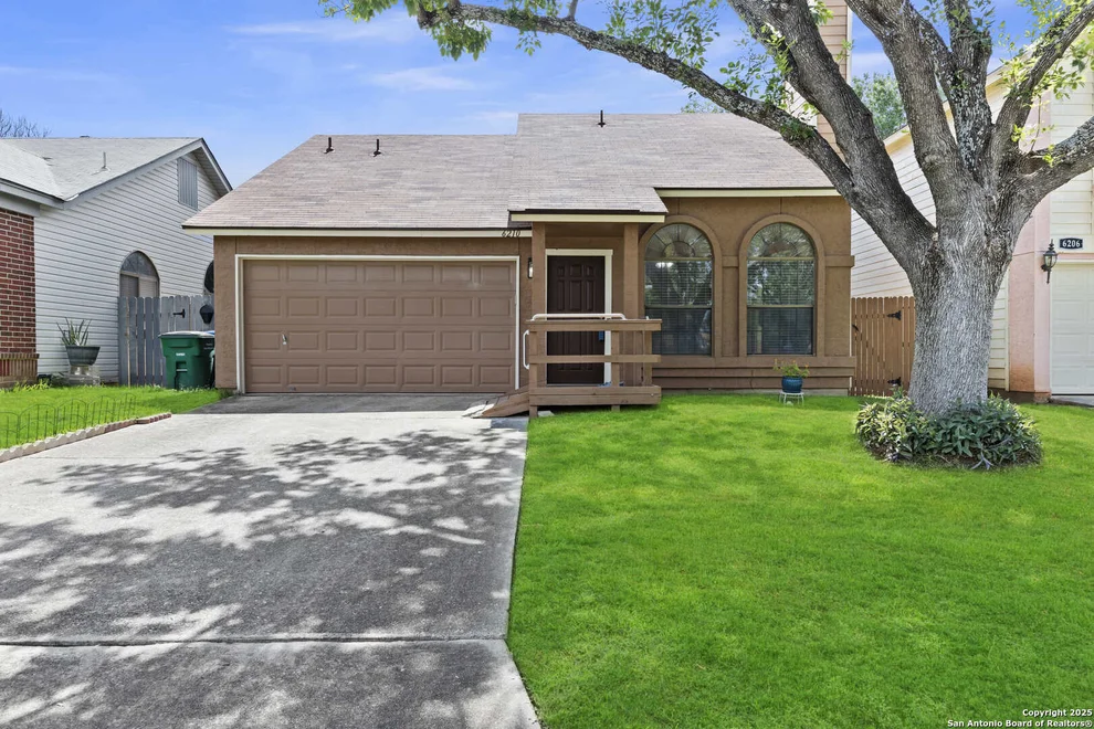 Unit for sale at 6210 Valley Clf, San Antonio, TX 78250