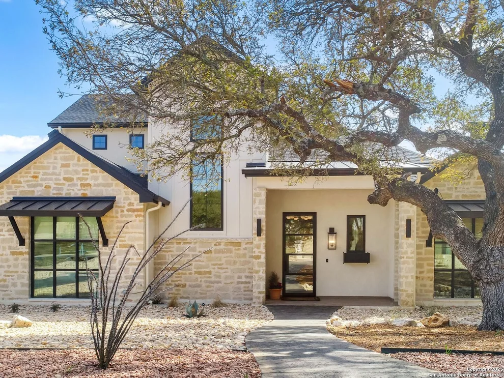 Unit for sale at 8030 Colonial Woods, Boerne, TX 78015