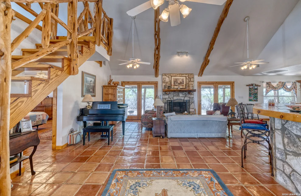 Unit for sale at 2292 County Road 400, Uvalde, TX 78801