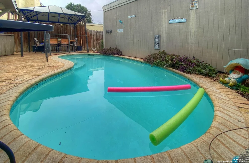 Unit for sale at 7614 Castle Green, San Antonio, TX 78218