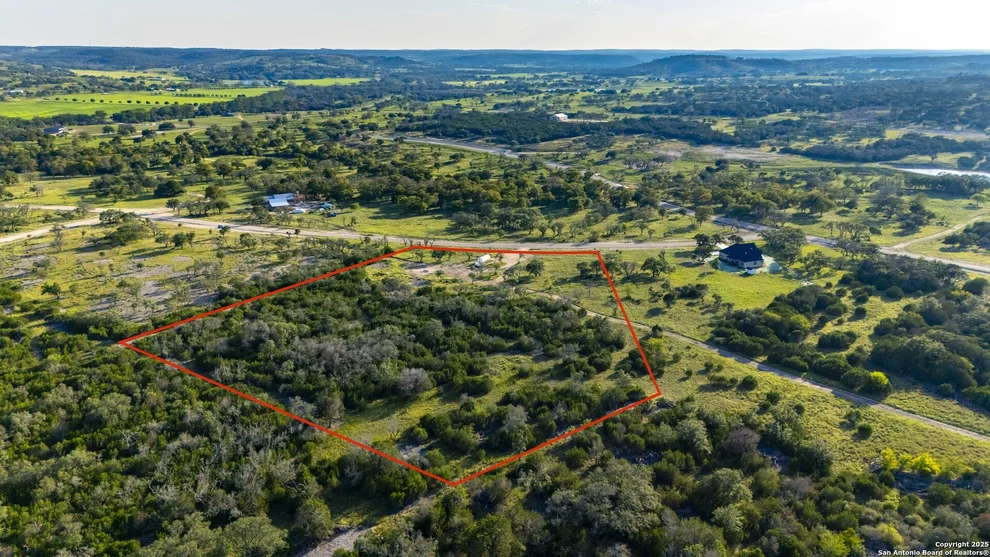 Unit for sale at 148 Mulder, Camp Verde, TX 78010