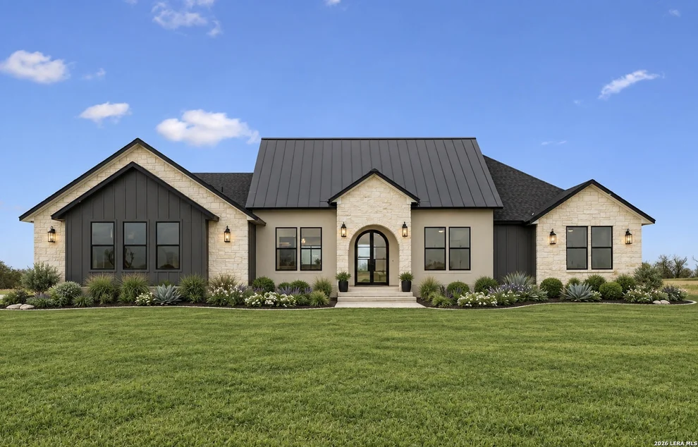 Unit for sale at 153 TIMBER PL, La Vernia, TX 78121